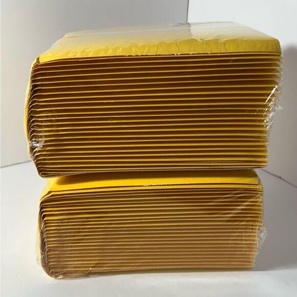 (100) 6" X 8" BUBBLE MAILERS SHIPPING MAILING PADDED Envelopes - Picture 2 of 5